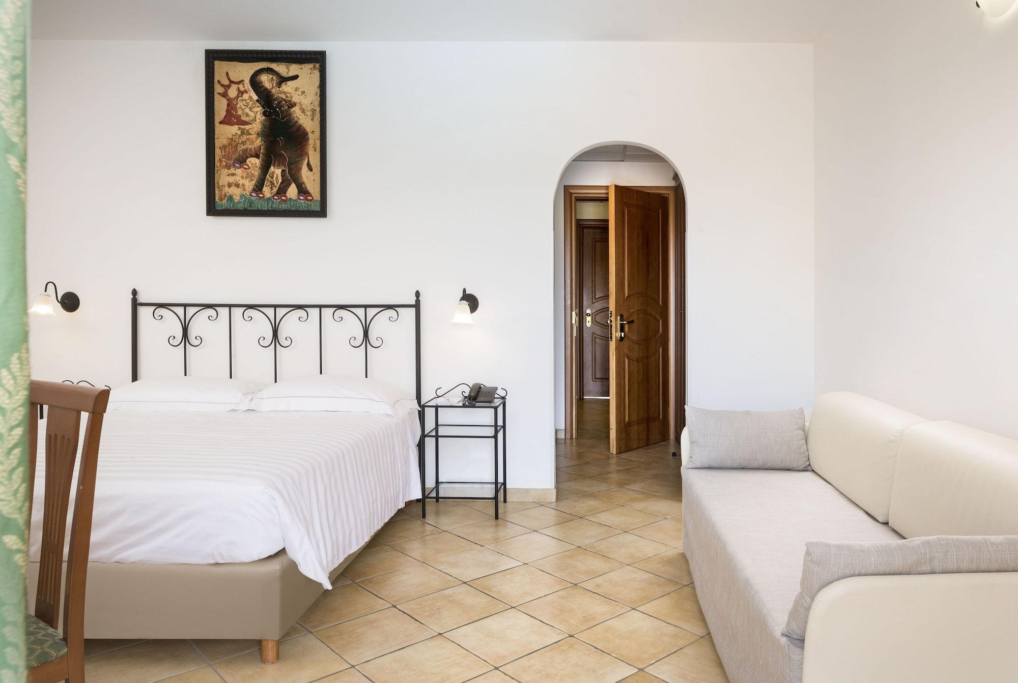 Blu Hotel Morisco Cannigione Eksteriør bilde