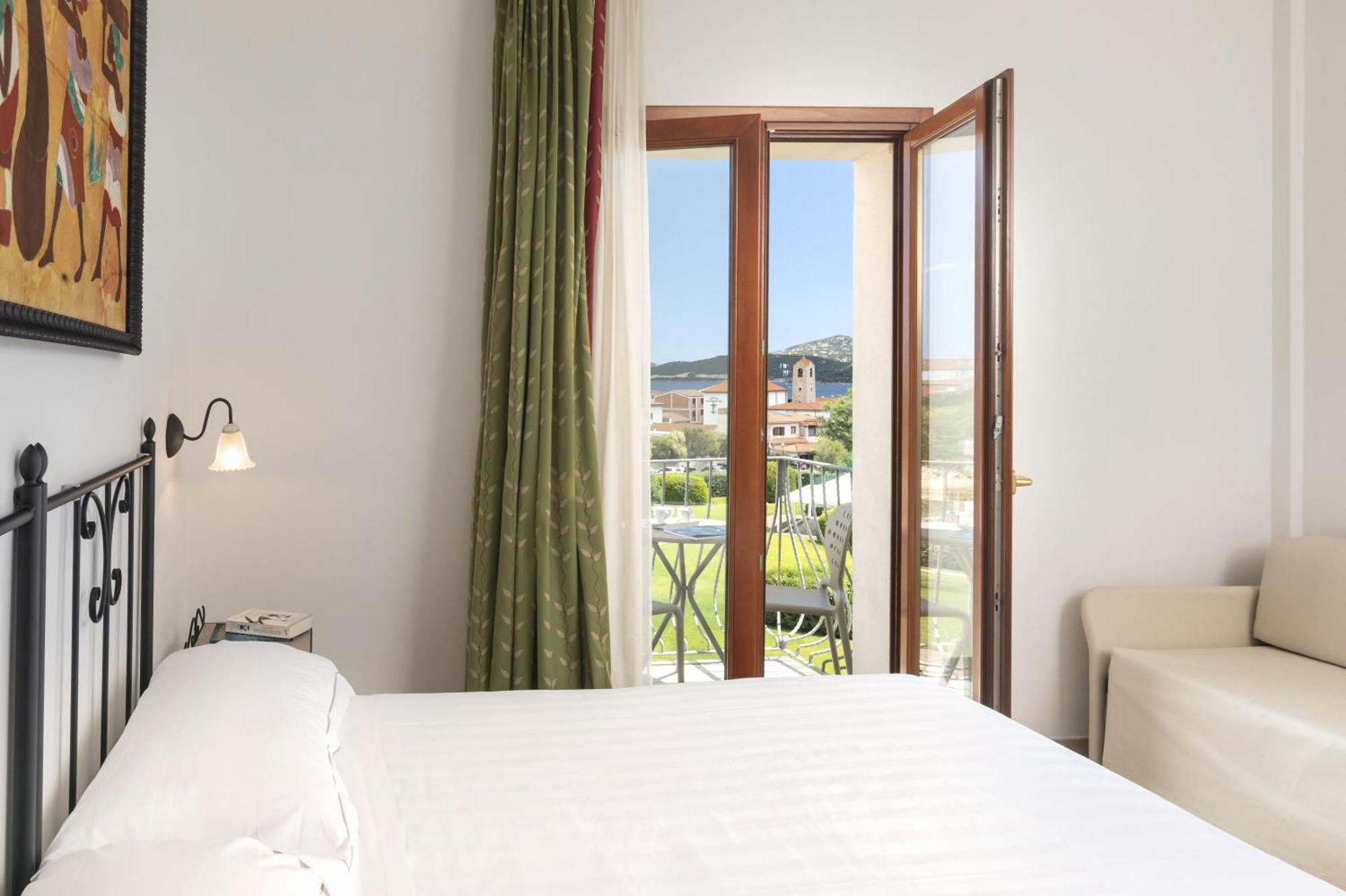 Blu Hotel Morisco Cannigione Eksteriør bilde