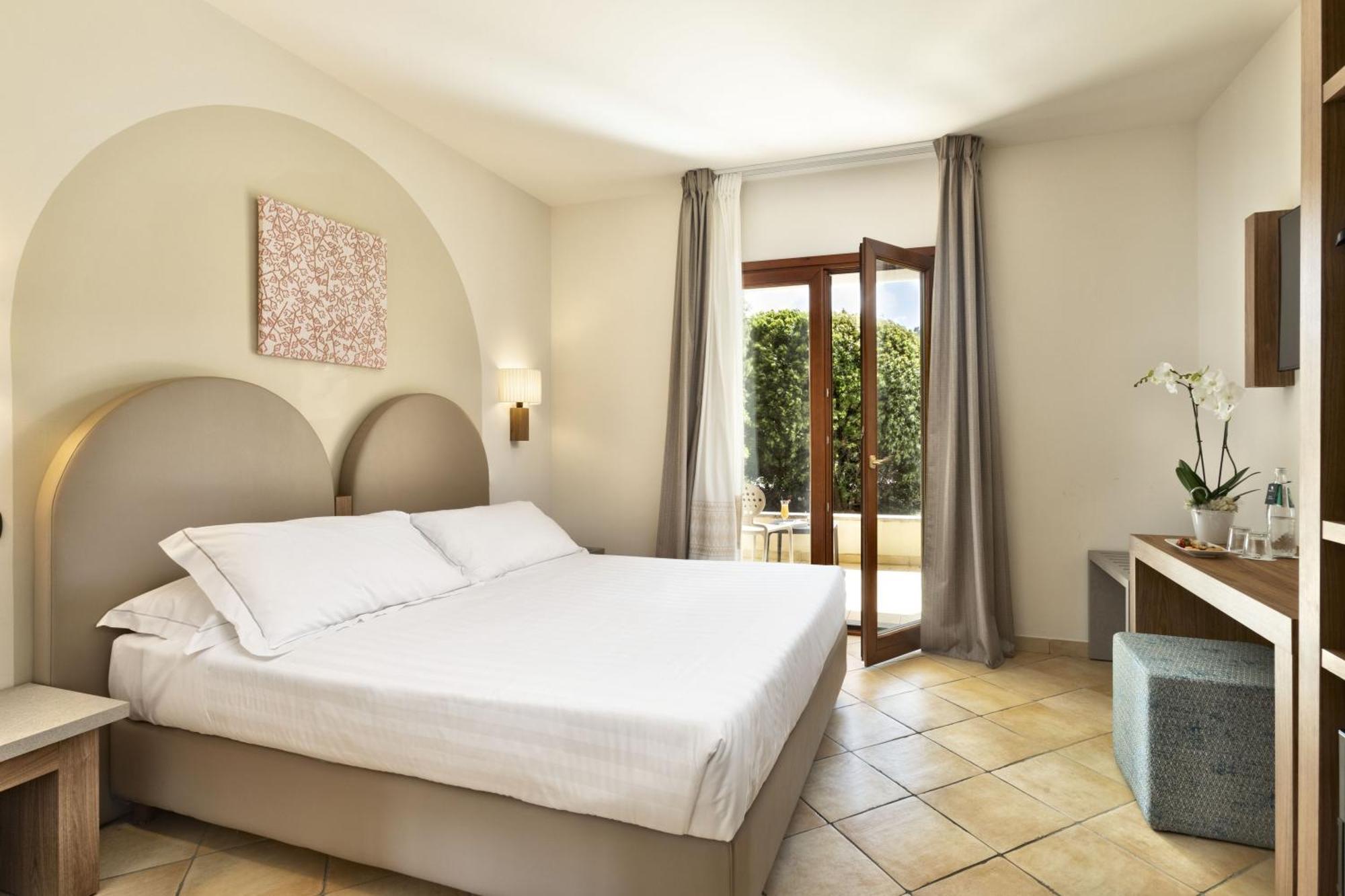 Blu Hotel Morisco Cannigione Eksteriør bilde